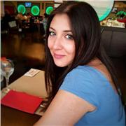 Studentessa universitaria di scienze veterinarie offre lezioni private per studenti di ogni livello di istruzione, sia in presenza che da remoto